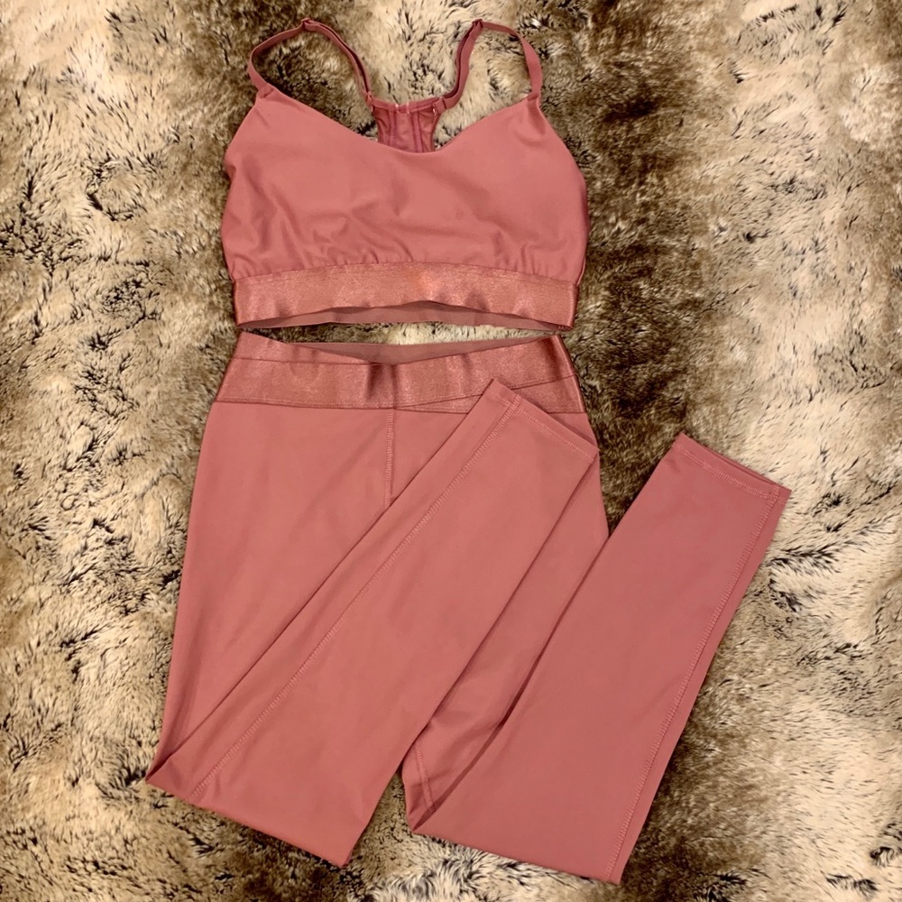 ELLIE Rust Sports Bra & Legging Set